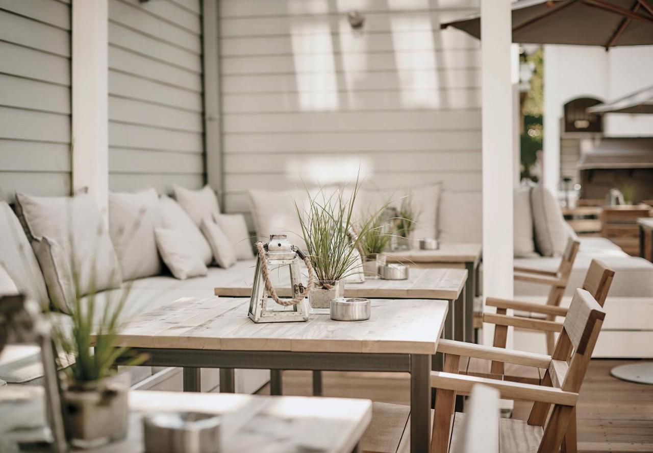 The Cozy Hotel & Lofts Timmendorfer Strand Bagian luar foto
