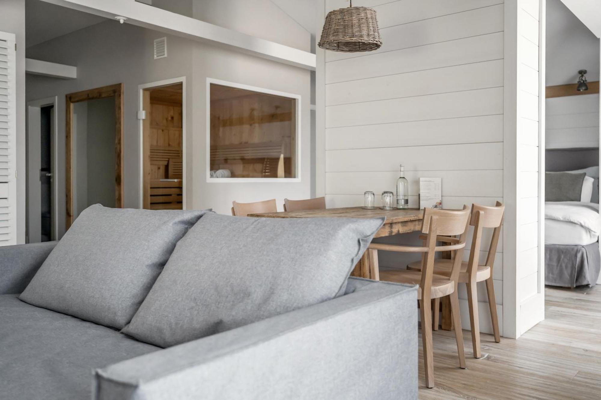 The Cozy Hotel & Lofts Timmendorfer Strand Bagian luar foto